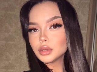 camwhore shaving pussy SophieDea