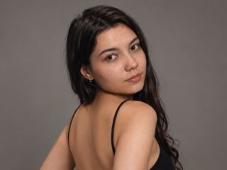 webcam babe chatroom SophieShark