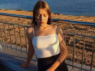 hardcore webcam show SuziBarringer