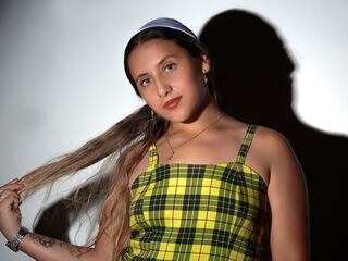 bedroom webcam VegaLila