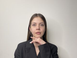 jasmin VictorinaKiecker