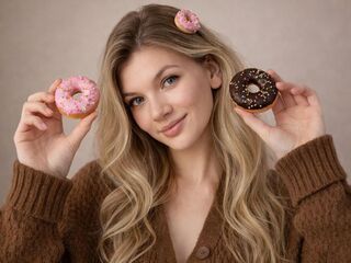 cam girl chatroom VivienHans