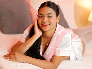 naked cam girl photo ZariRiley